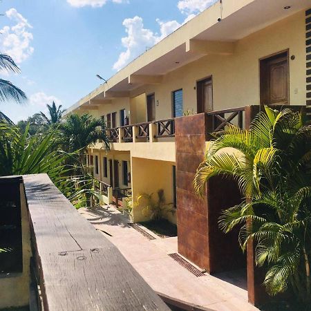 Hotel Maya Balam Xpujil Esterno foto