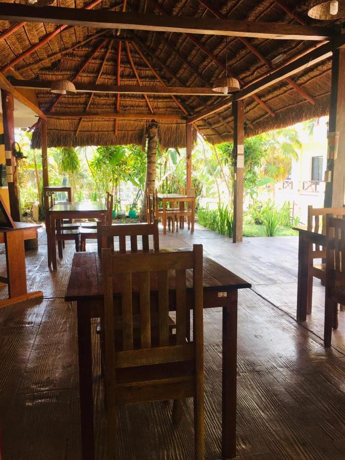 Hotel Maya Balam Xpujil Esterno foto